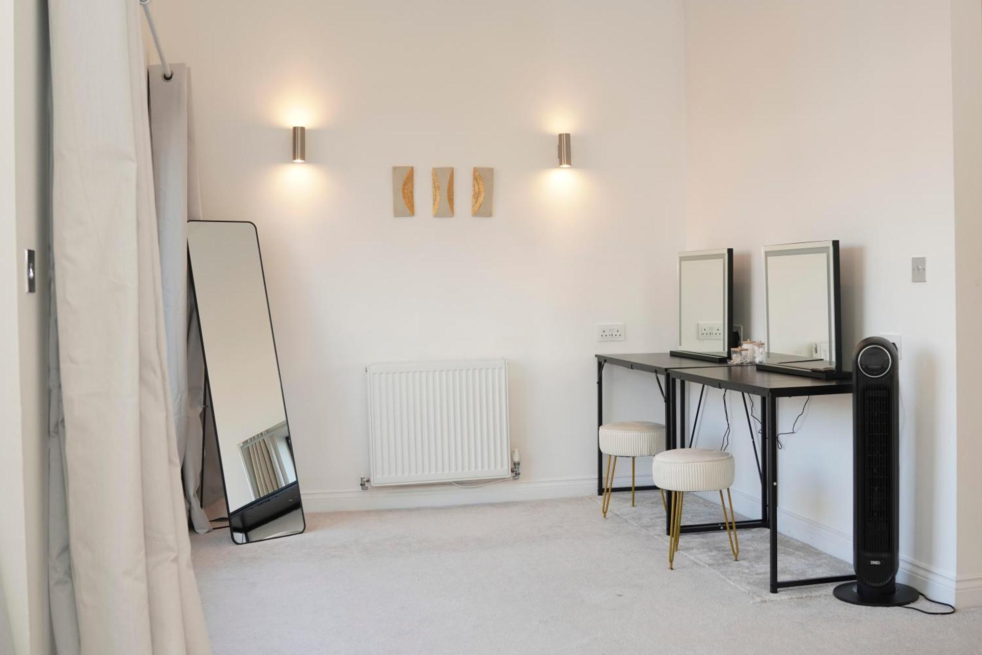 Spacious 4Br 4Ba Gated Townhouse With Balconies, Central Jq Birmingham Zewnętrze zdjęcie